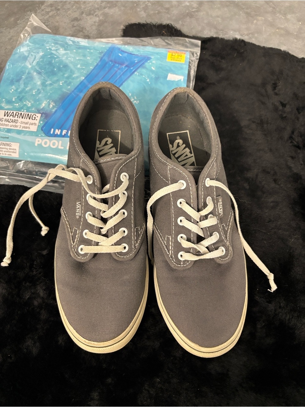 Vans Off The Wall Classic Canvas Lace-Up Shoes - Gray White Lace Accent 7.5